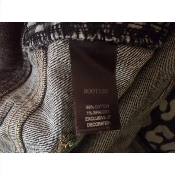 WHBM Boot Leg Denim Jeans Embossed Pocket Black - Picture 6 of 7